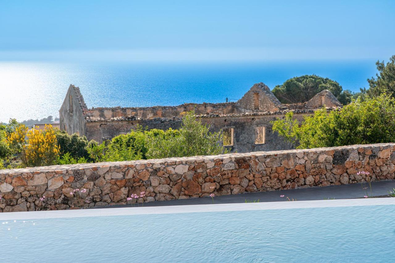 Summer Breeze Villa Tzamarelata Bagian luar foto