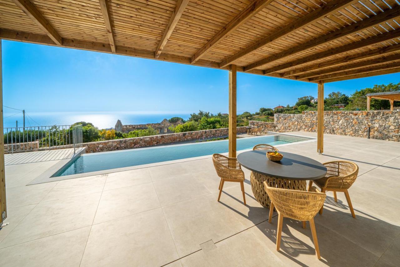 Summer Breeze Villa Tzamarelata Bagian luar foto