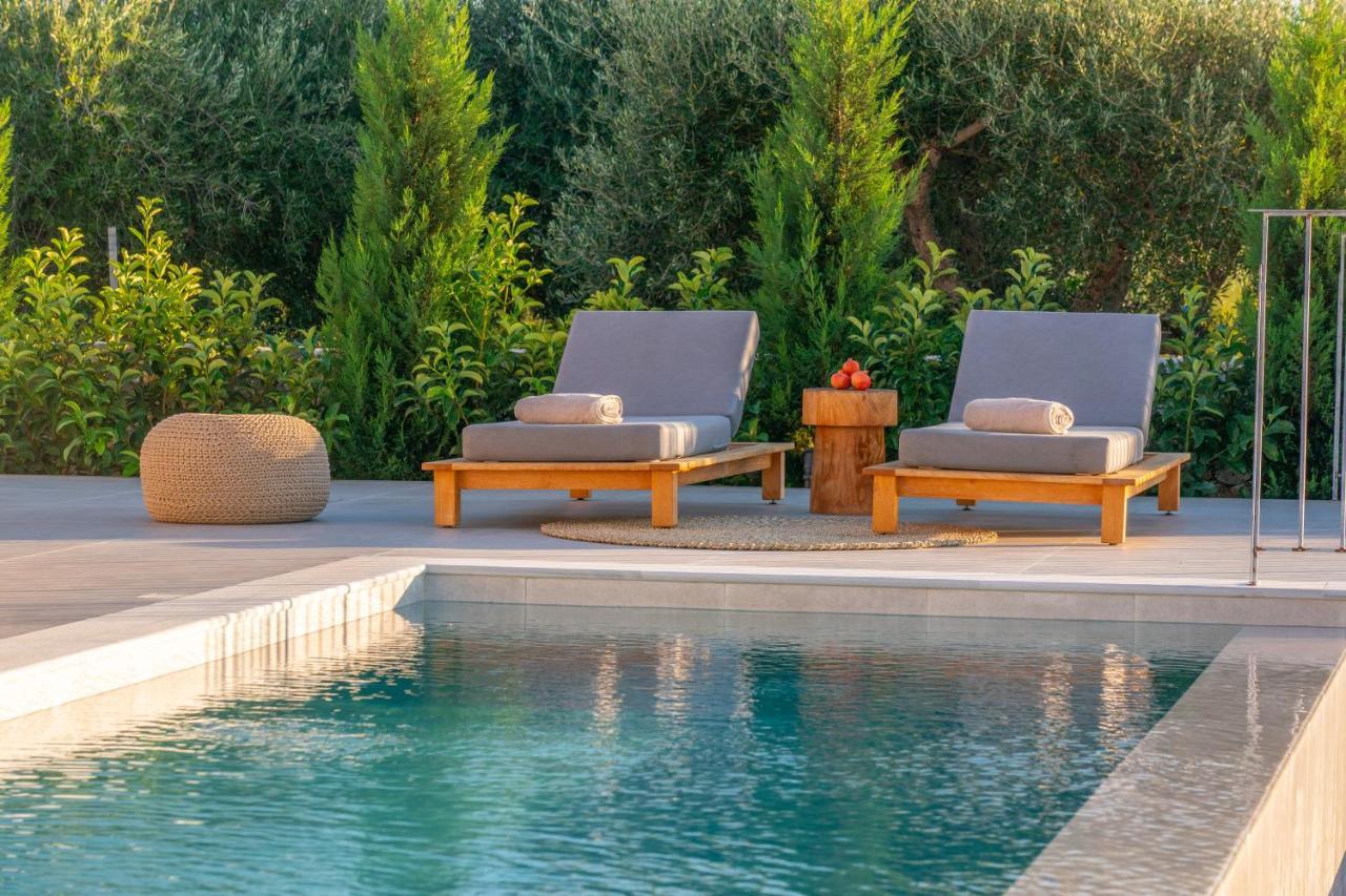 Summer Breeze Villa Tzamarelata Bagian luar foto